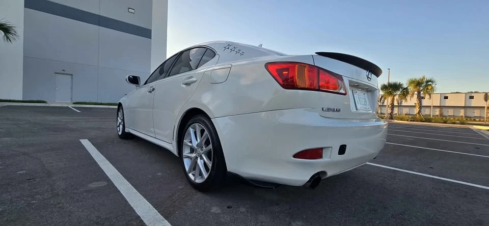 2009 Lexus IS 2nd Gen - Image 7 of 15