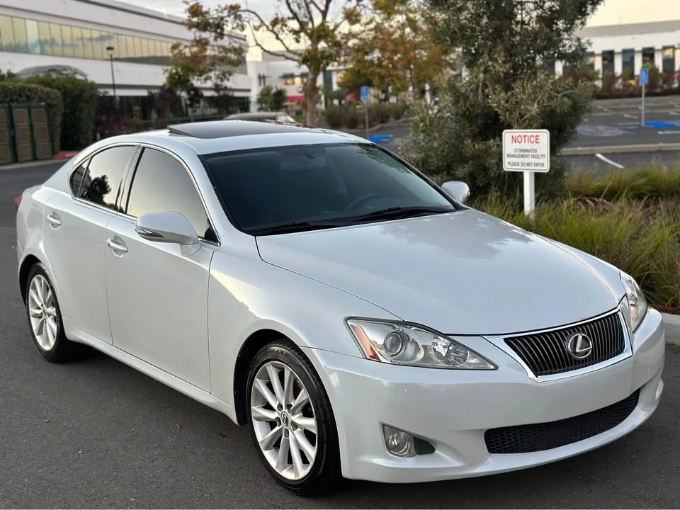 2009 Lexus IS 2nd Gen - Image 2 of 13