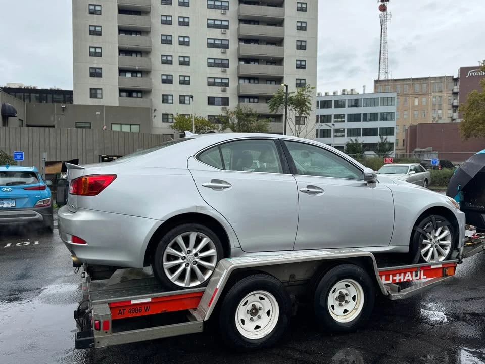 2009 Lexus IS 2nd Gen - Image 2 of 3