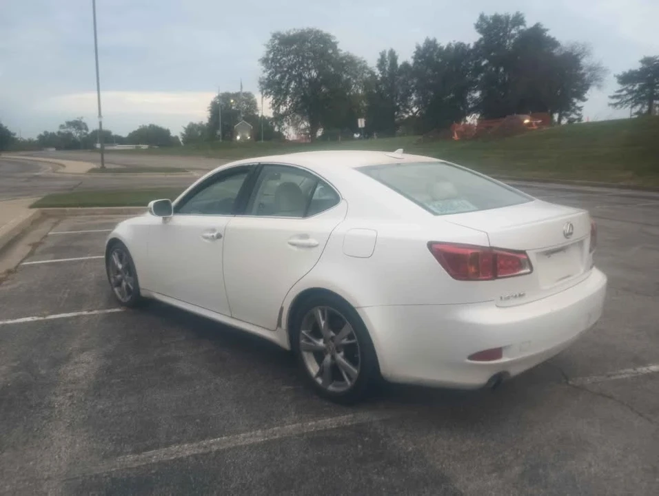 2009 Lexus IS 2nd Gen - Image 6 of 17