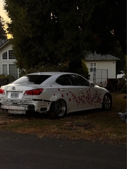 2009 Lexus IS 2nd Gen - Image 4 of 4