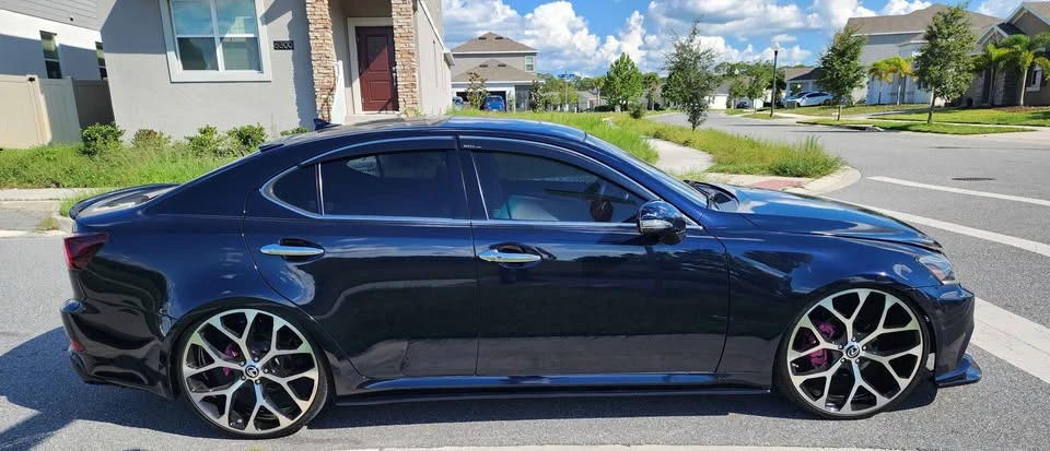 2009 Lexus IS 2nd Gen - Image 2 of 6