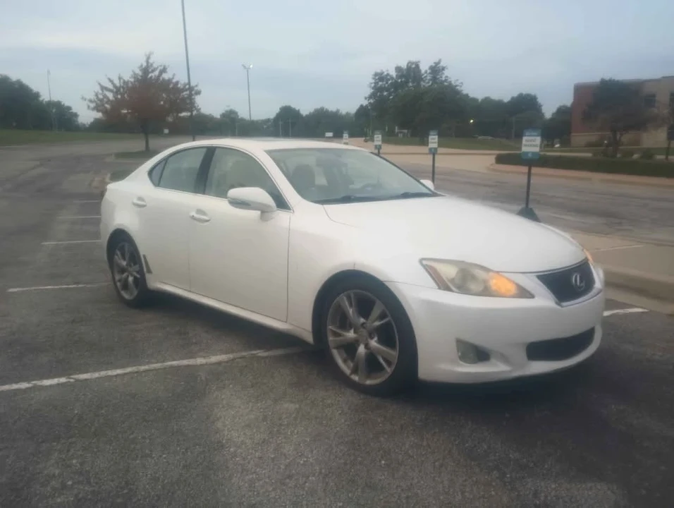 2009 Lexus IS 2nd Gen - Image 3 of 17