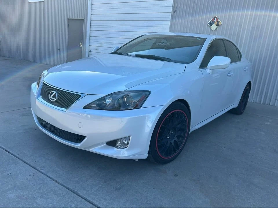 2009 Lexus IS 2nd Gen - Image 5 of 10