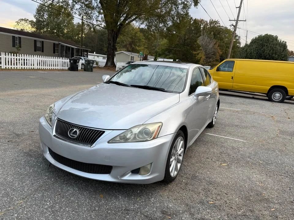 2009 Lexus IS 2nd Gen - Image 3 of 4