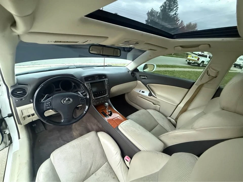 2009 Lexus IS 2nd Gen - Image 10 of 14