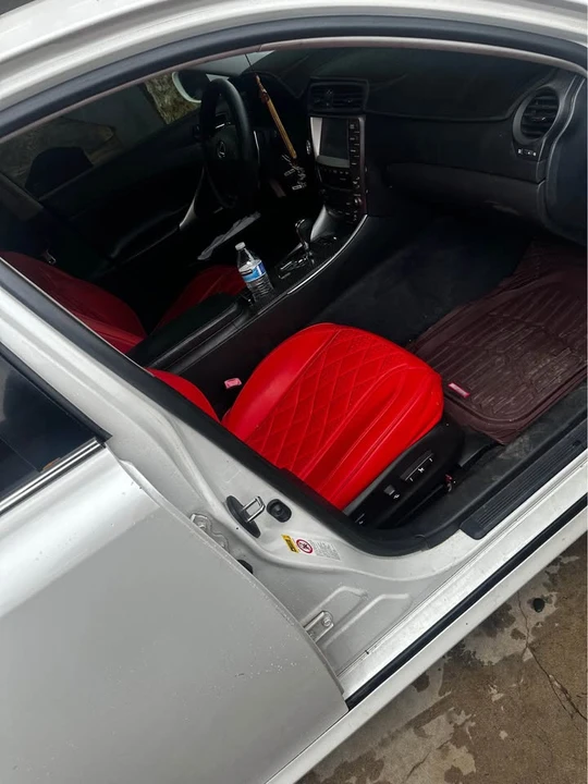 2009 Lexus IS 2nd Gen - Image 8 of 9