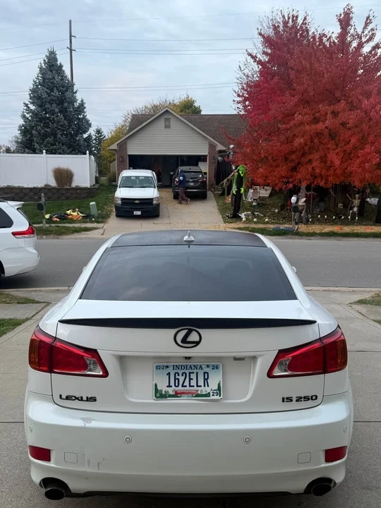 2009 Lexus IS 2nd Gen - Image 5 of 14