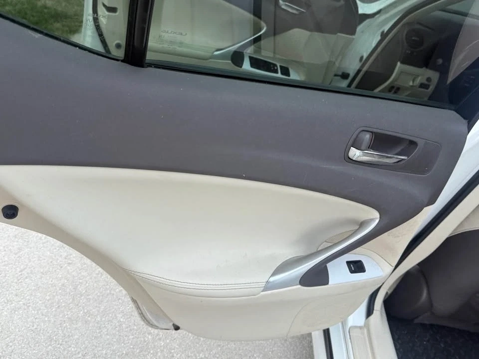 2009 Lexus IS 2nd Gen - Image 12 of 14
