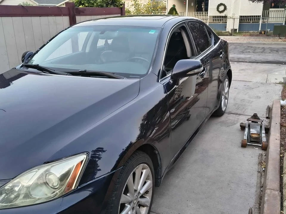 2009 Lexus IS 2nd Gen - Image 6 of 8