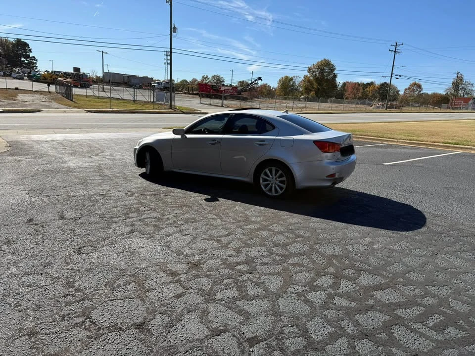 2009 Lexus IS 2nd Gen - Image 3 of 4