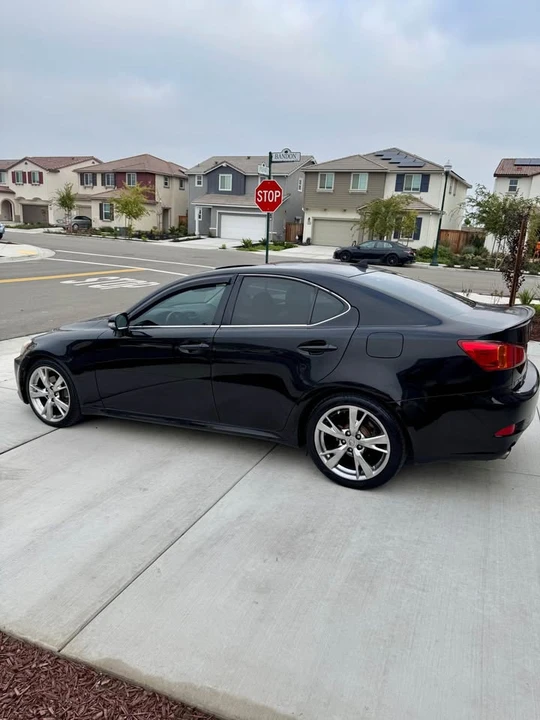 2009 Lexus IS 2nd Gen - Image 7 of 13