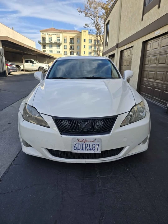 2009 Lexus IS 2nd Gen - Image 2 of 8