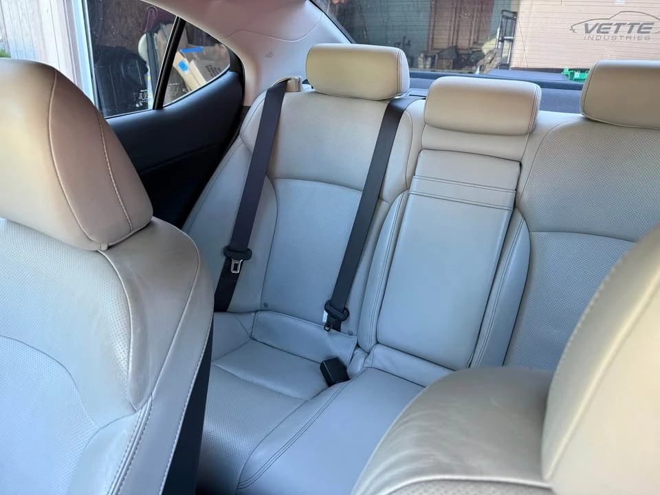 2009 Lexus IS 2nd Gen - Image 7 of 11