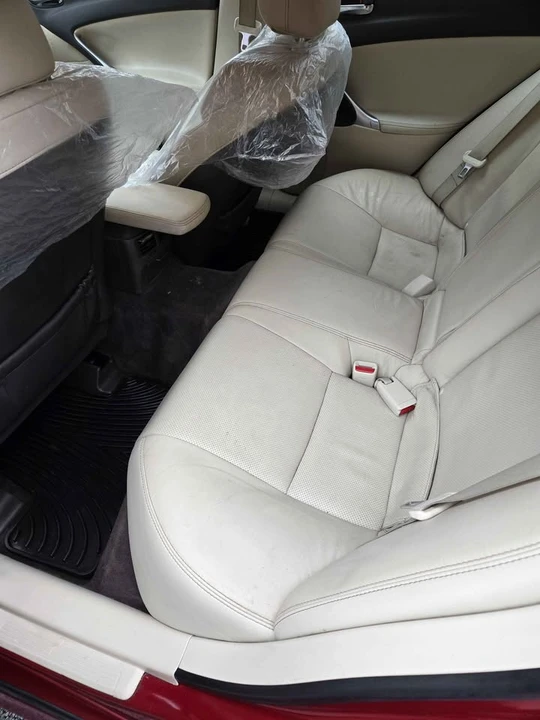 2009 Lexus IS 2nd Gen - Image 9 of 18