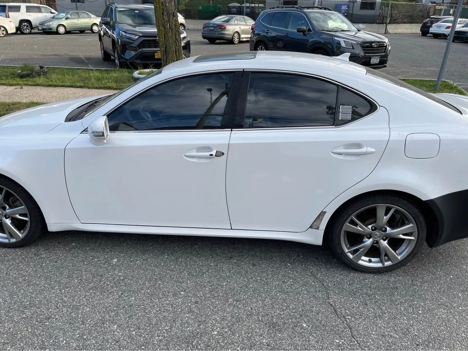 2009 Lexus IS 2nd Gen - Image 3 of 7