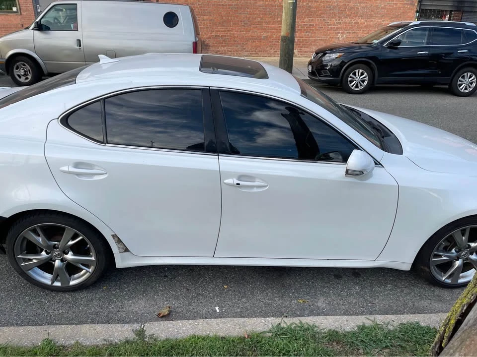 2009 Lexus IS 2nd Gen - Image 4 of 7