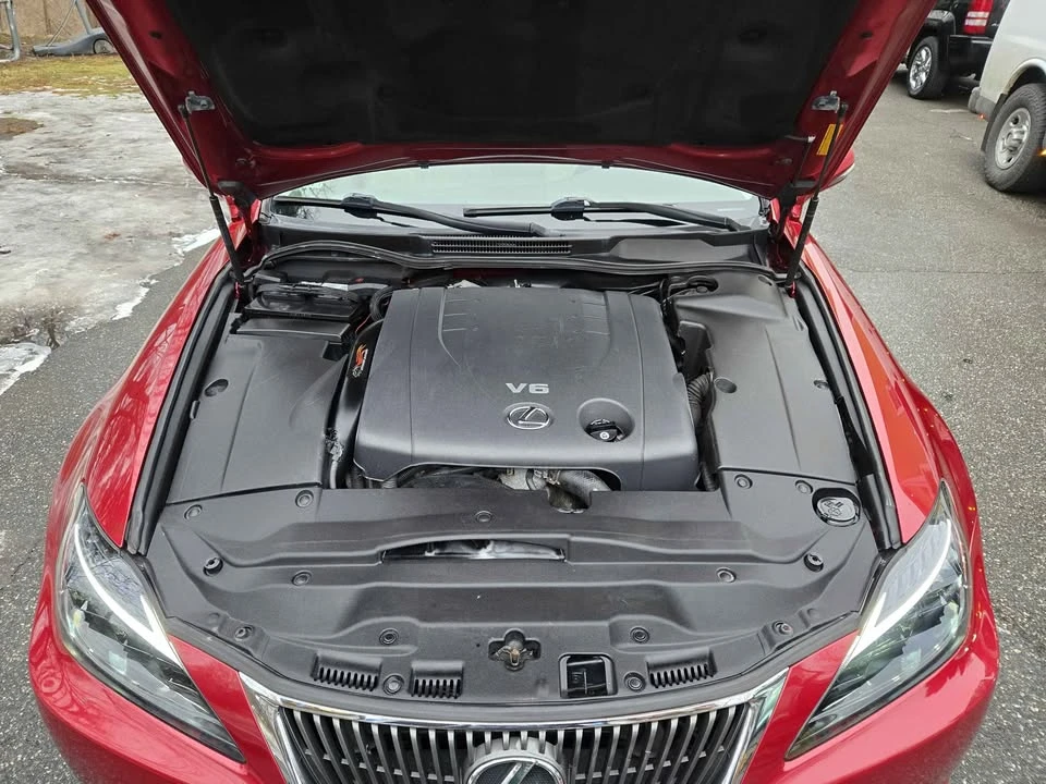 2009 Lexus IS 2nd Gen - Image 14 of 18