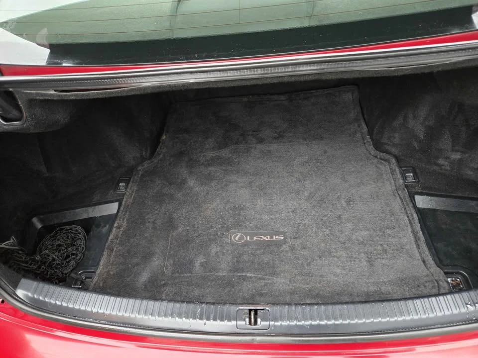 2009 Lexus IS 2nd Gen - Image 13 of 18