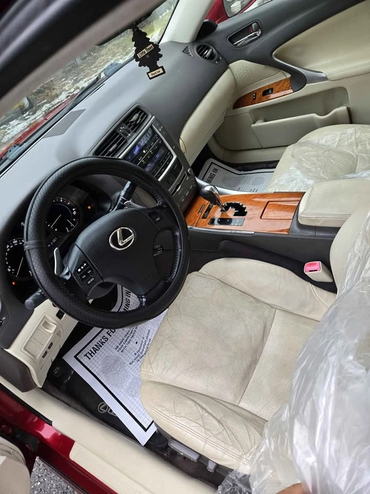 2009 Lexus IS 2nd Gen - Image 8 of 18
