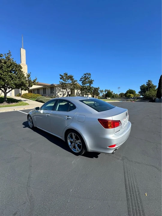 2009 Lexus IS 2nd Gen - Image 8 of 16