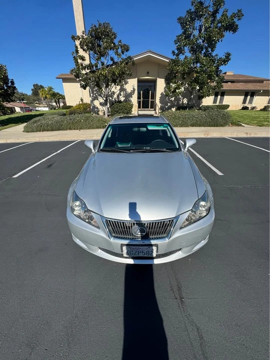 2009 Lexus IS 2nd Gen - Image 3 of 16