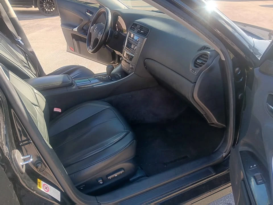 2009 Lexus IS 2nd Gen - Image 8 of 11