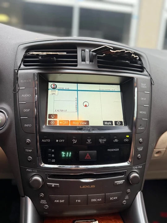2009 Lexus IS 2nd Gen - Image 6 of 6