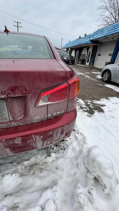 2009 Lexus IS 2nd Gen - Image 5 of 9