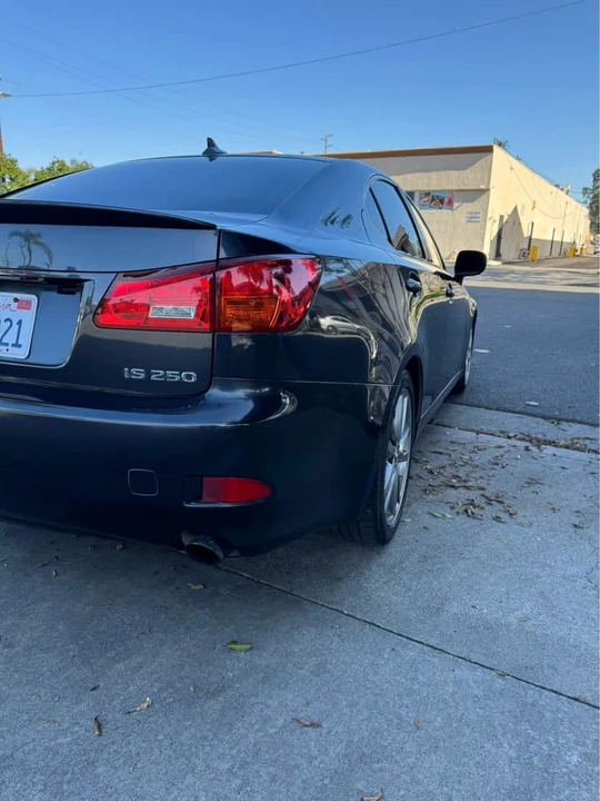 2009 Lexus IS 2nd Gen - Image 2 of 13