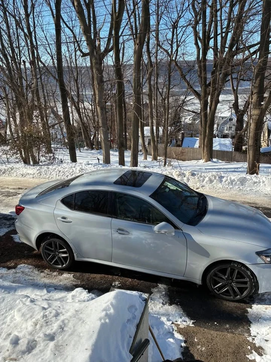 2009 Lexus IS 2nd Gen - Image 4 of 6