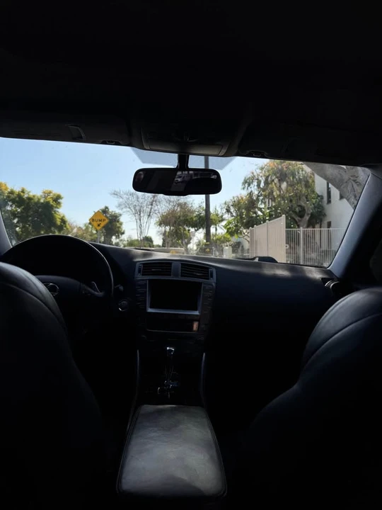 2009 Lexus IS 2nd Gen - Image 6 of 13