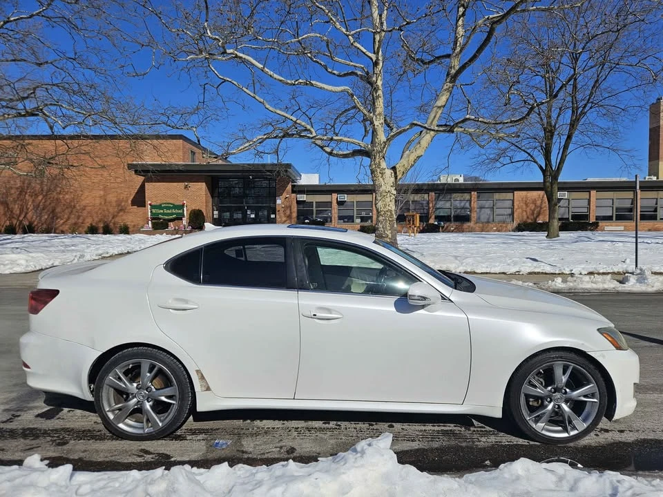 2009 Lexus IS 2nd Gen - Image 5 of 14