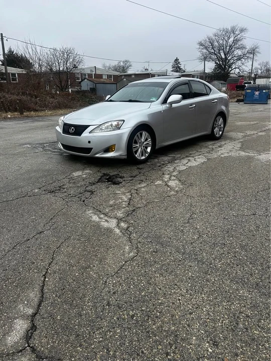 2009 Lexus IS 2nd Gen - Image 4 of 12