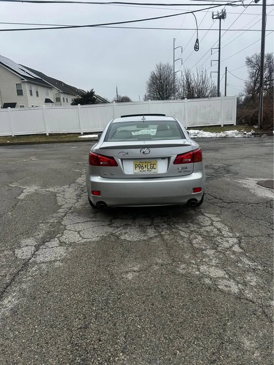 2009 Lexus IS 2nd Gen - Image 7 of 12