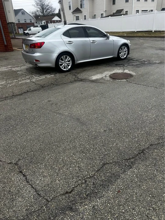 2009 Lexus IS 2nd Gen - Image 6 of 12