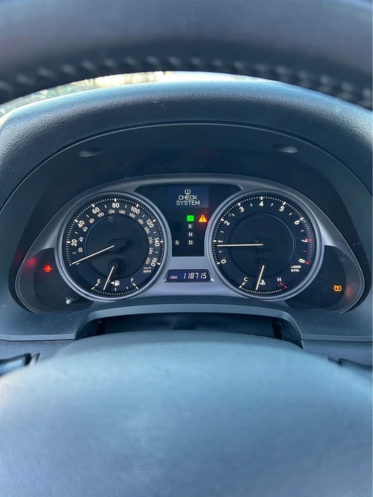 2009 Lexus IS 2nd Gen - Image 7 of 17