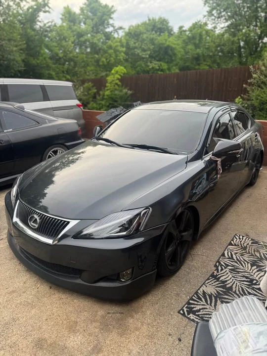 2009 Lexus IS 2nd Gen - Image 4 of 10