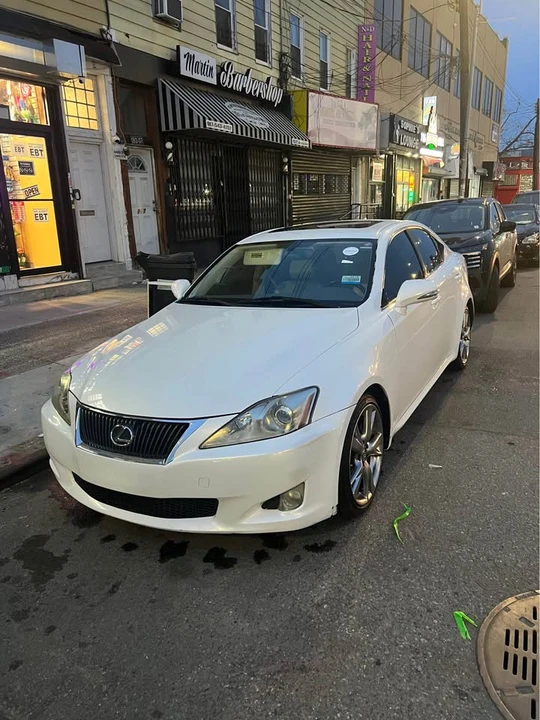 2009 Lexus IS 2nd Gen - Image 4 of 16