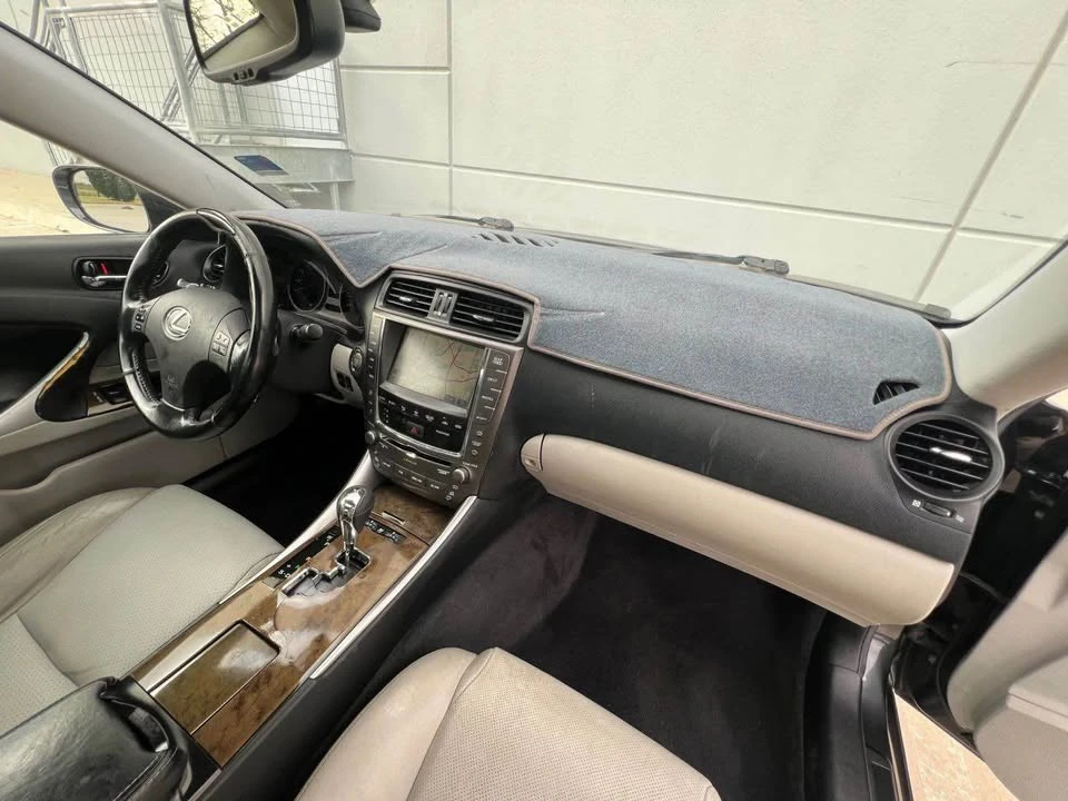 2009 Lexus IS 2nd Gen - Image 11 of 16