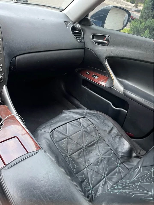 2009 Lexus IS 2nd Gen - Image 10 of 13