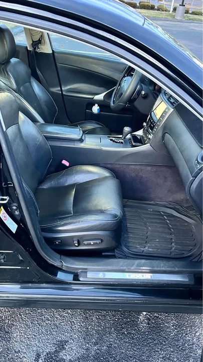 2009 Lexus IS 2nd Gen - Image 10 of 14