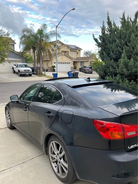 2009 Lexus IS 2nd Gen - Image 8 of 13