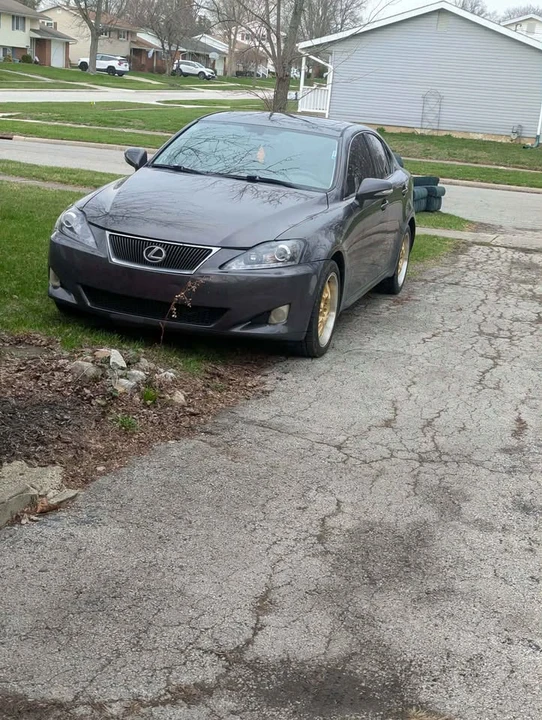 2009 Lexus IS 2nd Gen - Image 3 of 5
