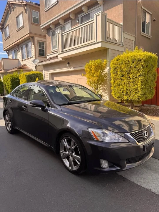 2009 Lexus IS 2nd Gen - Image 3 of 16