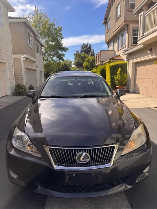 2009 Lexus IS 2nd Gen - Image 2 of 16
