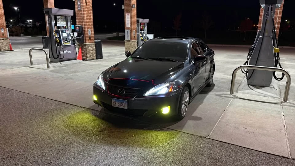 2009 Lexus IS 2nd Gen - Image 2 of 6