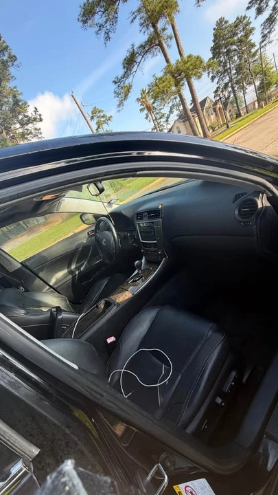 2009 Lexus IS 2nd Gen - Image 3 of 6