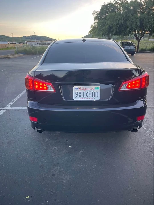 2009 Lexus IS 2nd Gen - Image 19 of 20