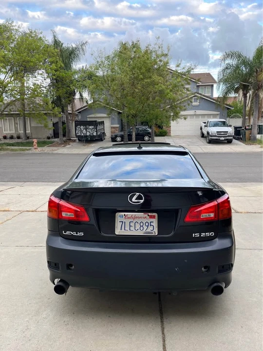 2009 Lexus IS 2nd Gen - Image 5 of 13